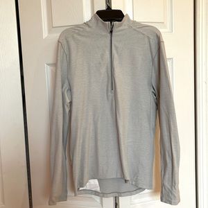 Lululemon XS light grey quarter zip with pocket